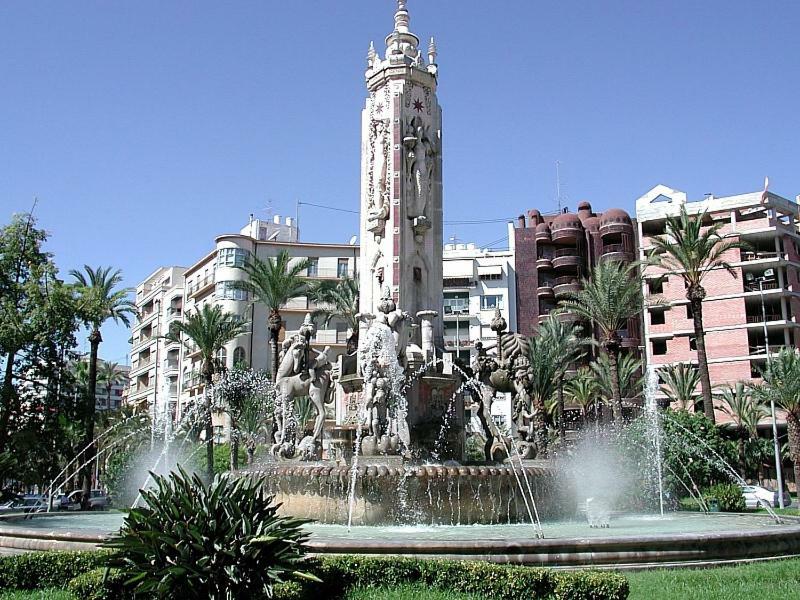 Un Lujo En El Corazon De Alicante Esterno foto